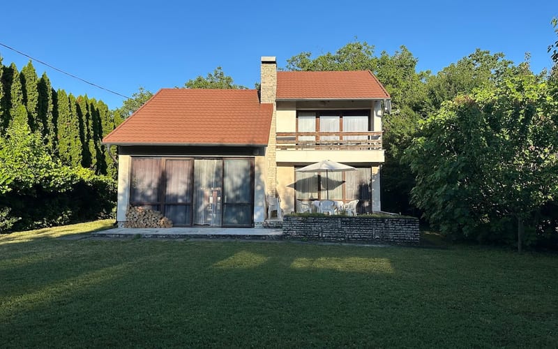 Family Vacation Guesthouse