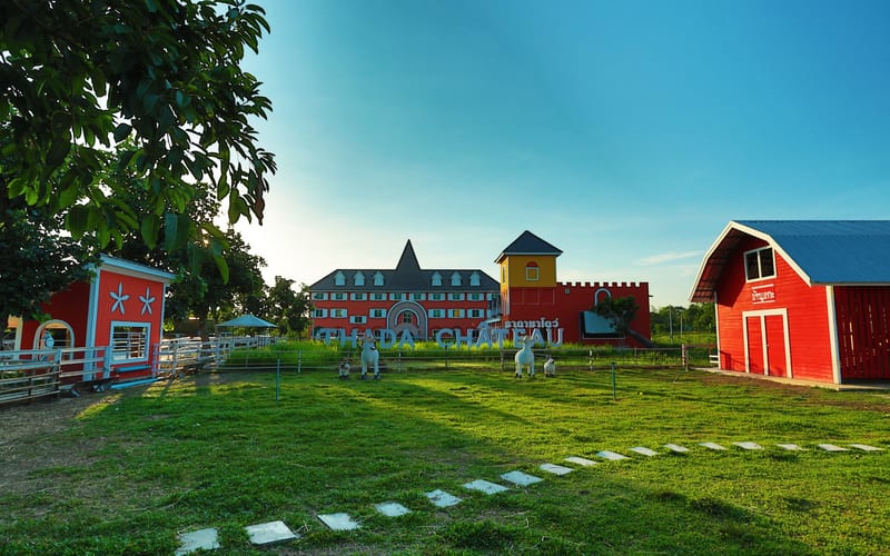 Thada chateau hotel