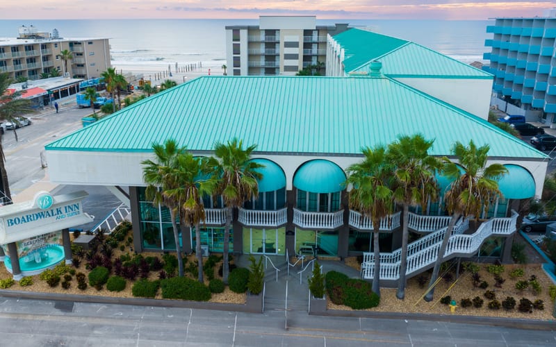 Boardwalk Inn & Suites