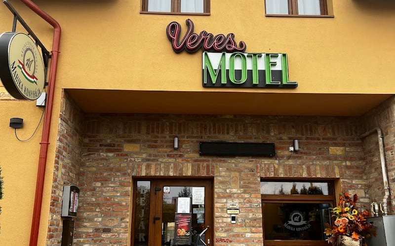 Veres Motel
