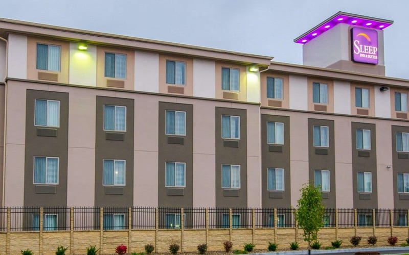 Sleep Inn & Suites And Conference Center Downtown