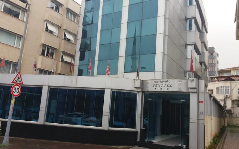 Pen Hotel