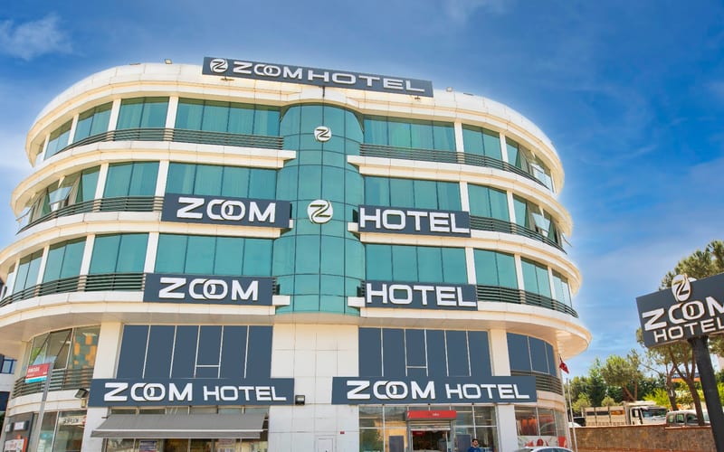 ZOOM HOTEL