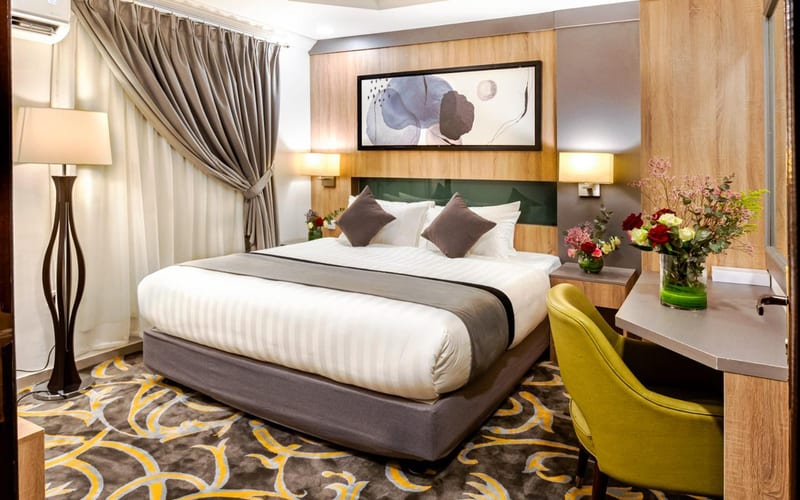 Laten Suites