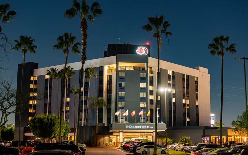 DoubleTree by Hilton Hotel Carson