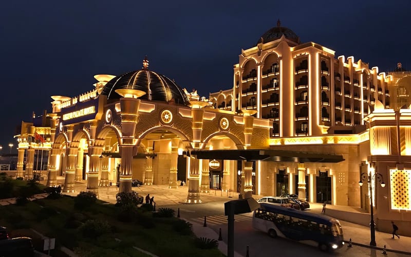 Hotel Golden Dragon
