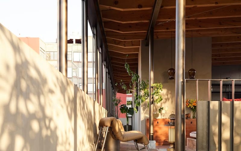 Hotel Dama