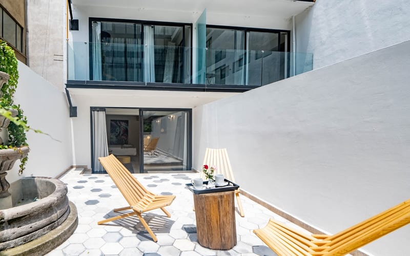 HOTEL LUCA