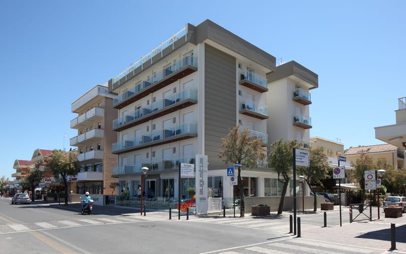 Hotel Augustus Fronte Mare – Misano Adriatico