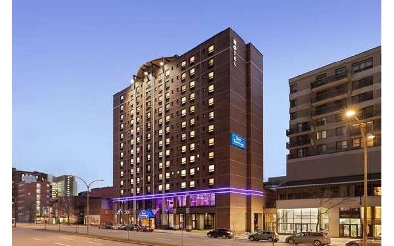 Travelodge Hotel by Wyndham Montreal Centre
