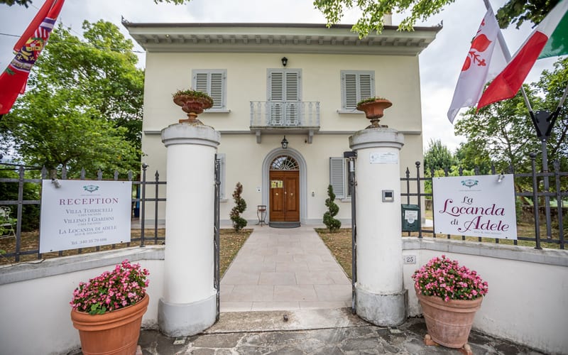 LA LOCANDA DI ADELE - IL GIARDINETTO B&B