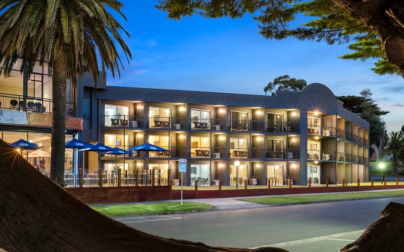 North Pier Hotel, Bar, Bistro & Accommodation