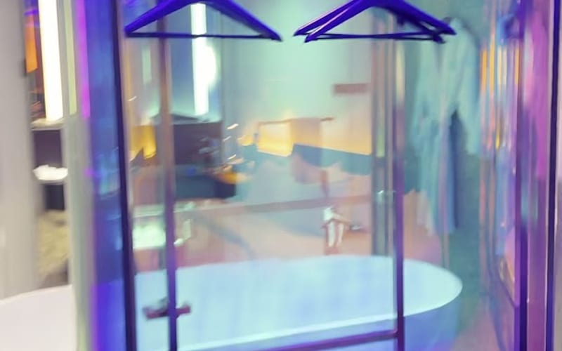 CapsuleTransit MAX (Airport Hotel & Lounge) KLIA T2