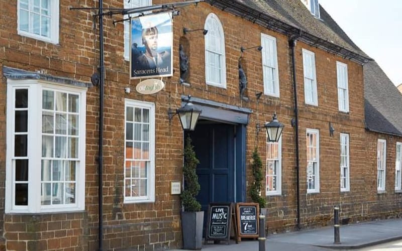 Saracens Head Hotel