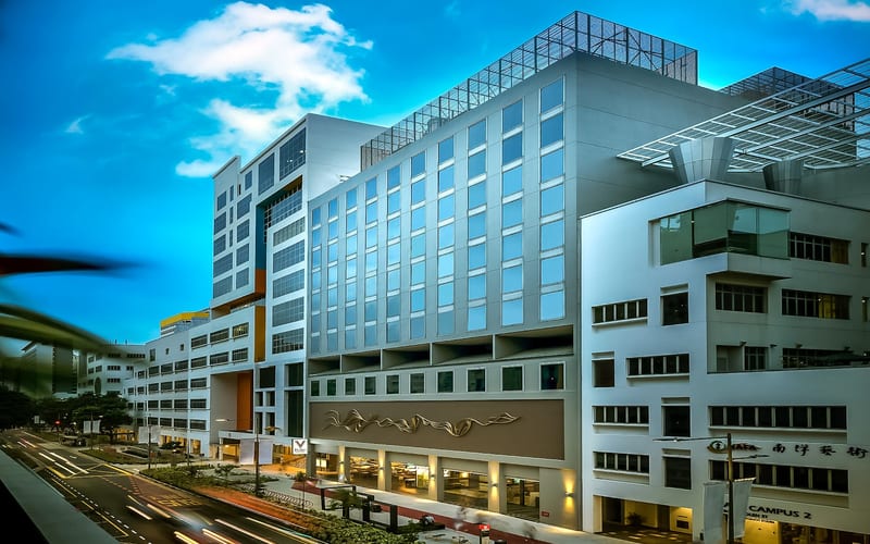 V Hotel Bencoolen
