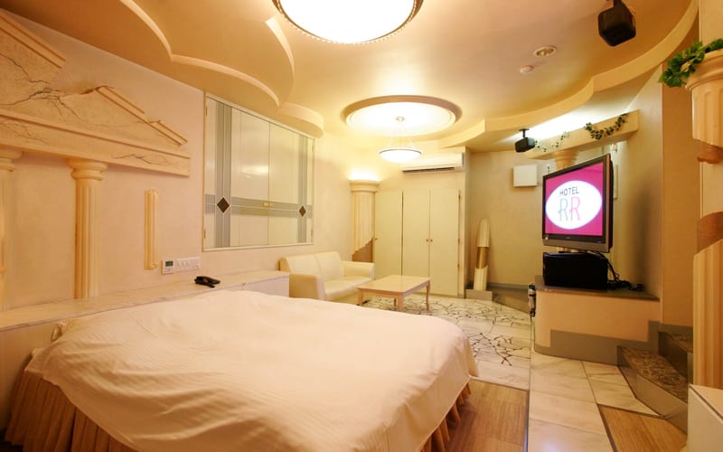 HOTEL RR