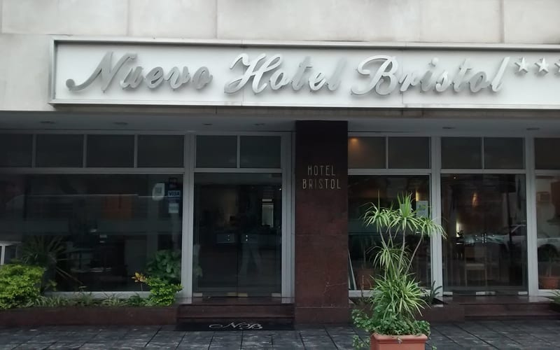 Nuevo Hotel